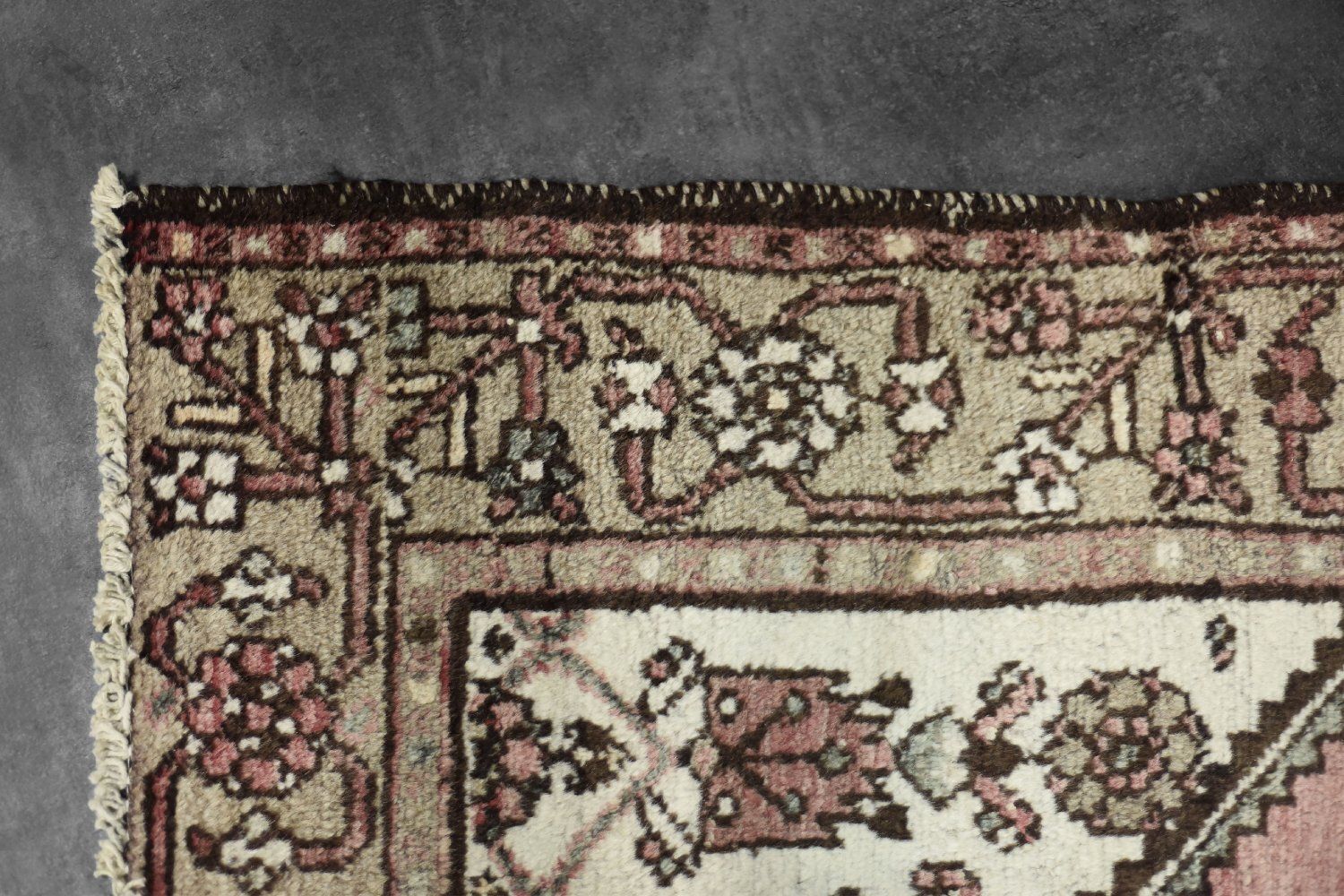 Vintage Middle Eastern Hand Woven Hamadan Rug, 1960s photo vintage