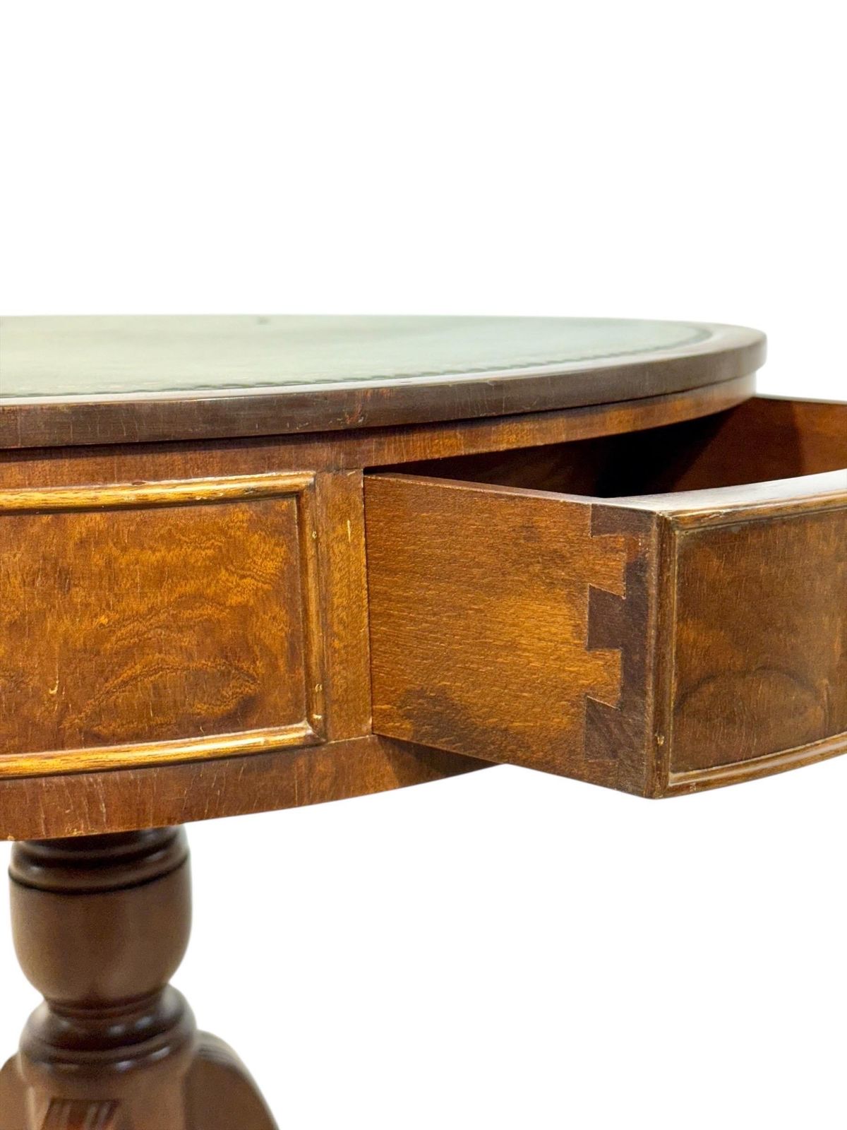 photo furniture 19th Century English Drum Gueridon With Leather Top And Drawers