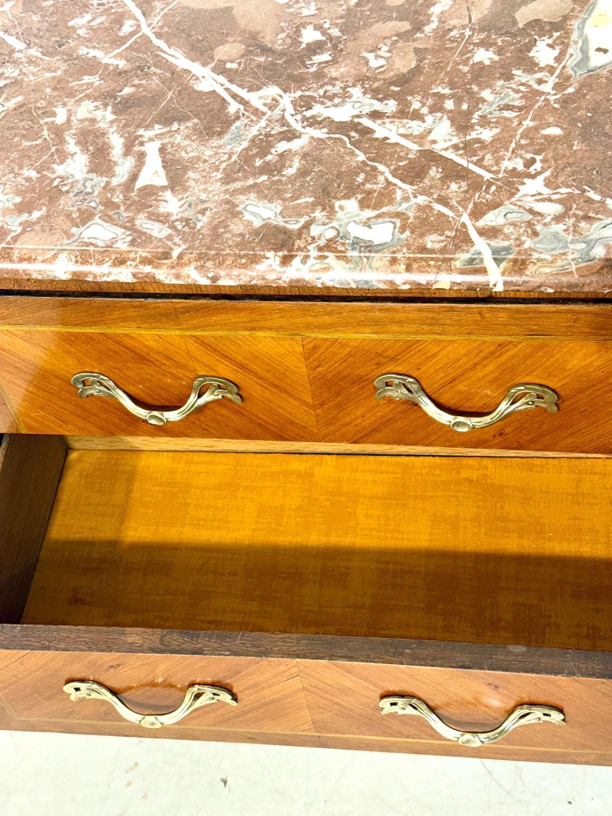 French Louis XV Transition Marble Top Commode Sauteuse, Late 18th Century photo vintage