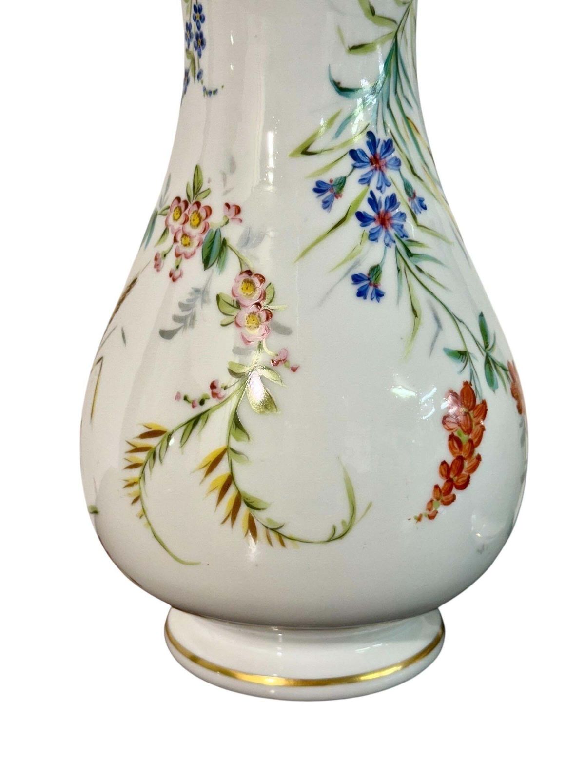 photo buy Pair Of Paris Porcelain Vases With Hand Painted Floral Bouquets, C.1880