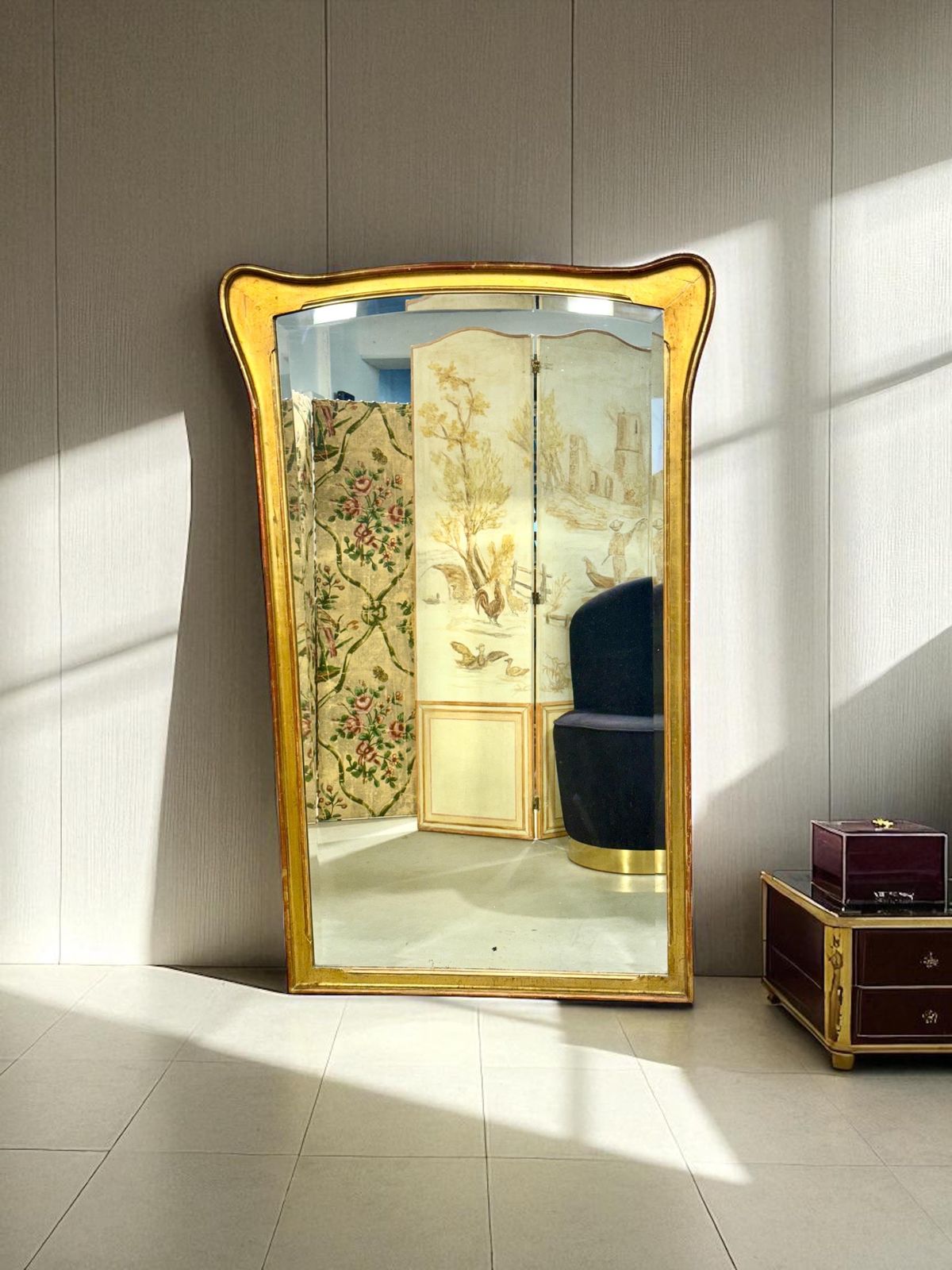 Late 19th Century Giltwood Mirror With Beveled Mercury Glass photo furniture