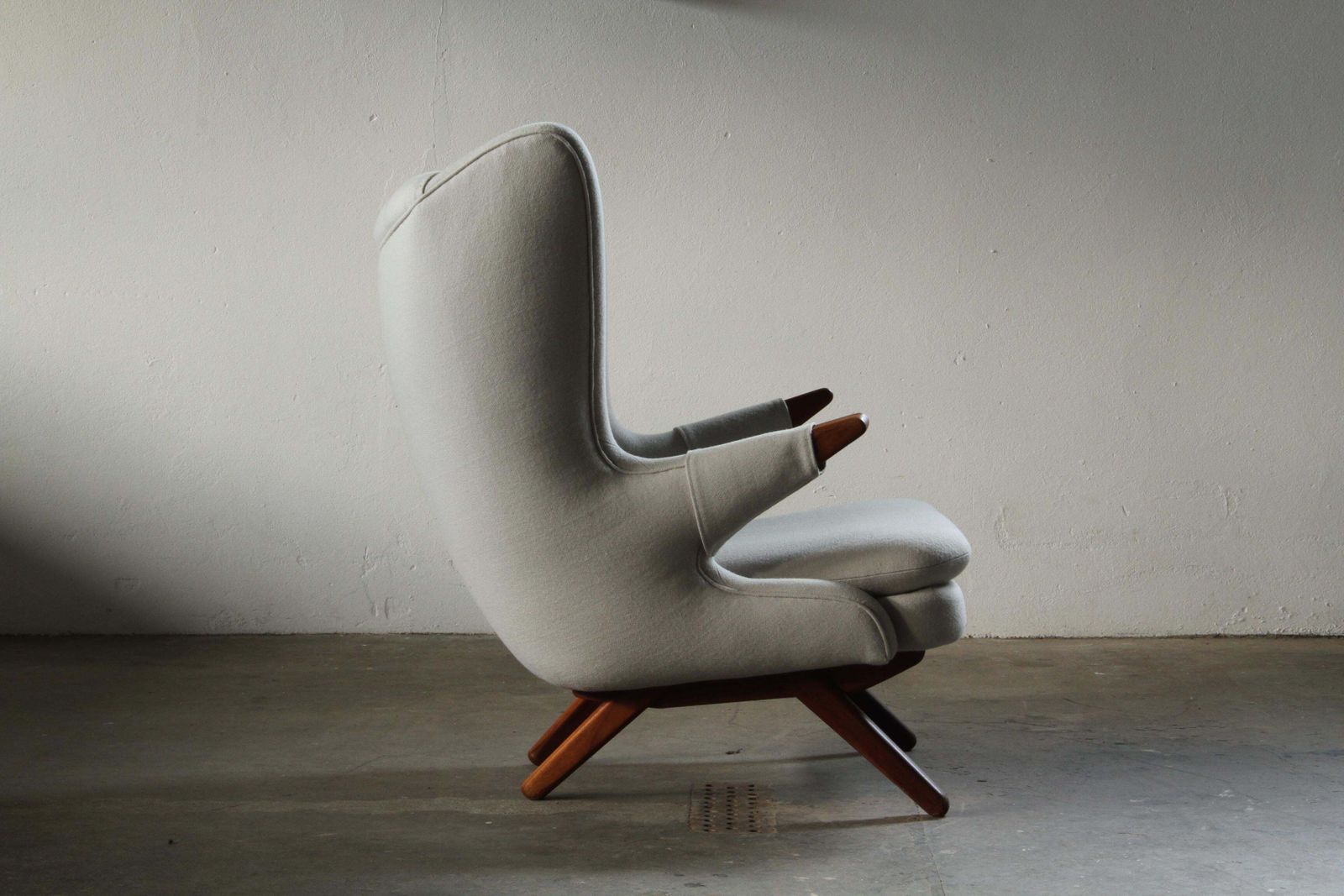 Pair Of Vintage Svend Skipper “Model 91” Lounge Chairs, Denmark, 1960s photo vinterior