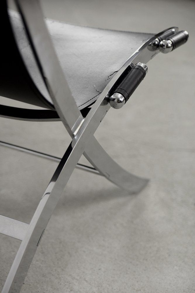 photo buy Vintage Italian Minimalist Leather Chair, 1980s