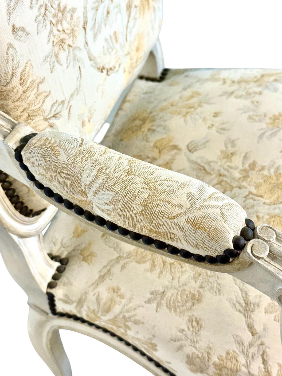 Furniture Pair Of  Louis XV Style 'Fauteuils à La Reine' Armchairs, 19th Century photo