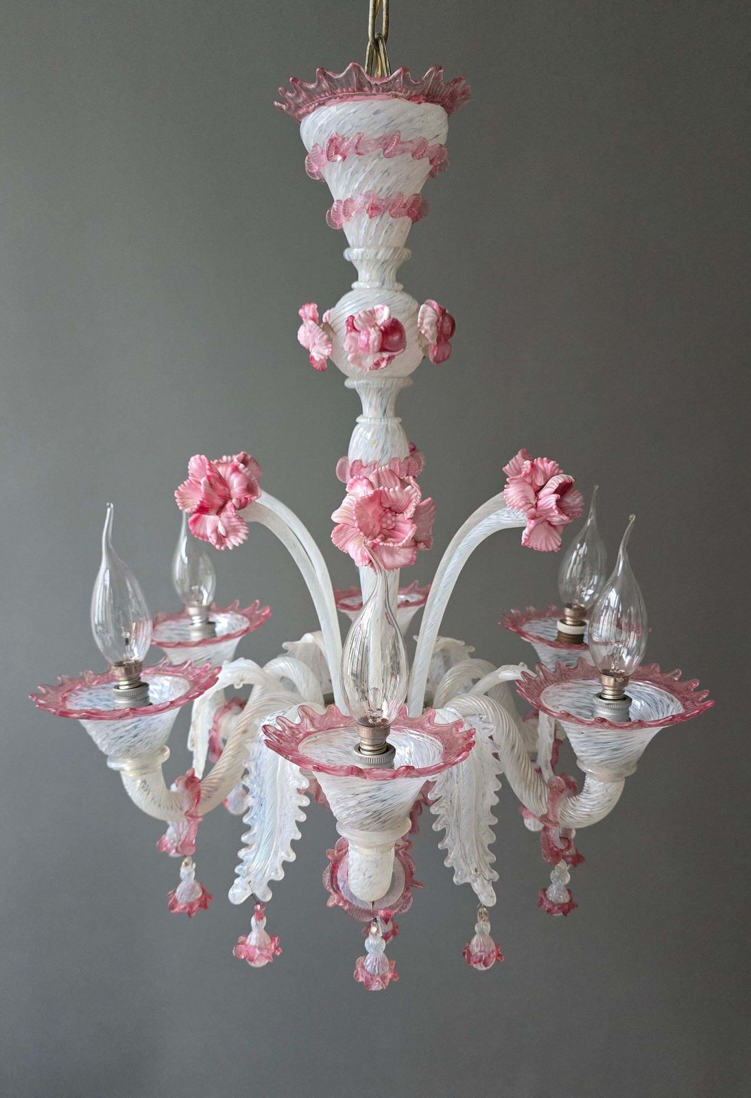 Exceptional Mid Century Murano Glass Chandelier With Rare Pink Flowers, Italy photo vintage