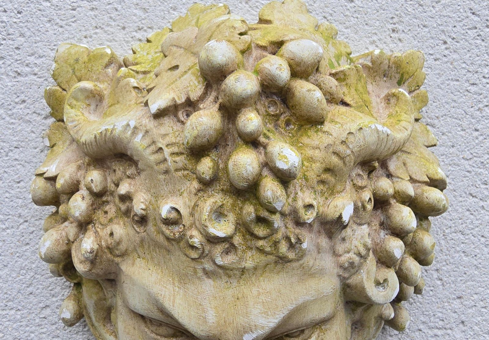 Early 20th Century French Bacchus Wall Mask In Plaster, Circa 1900–1930 photo 1731.0