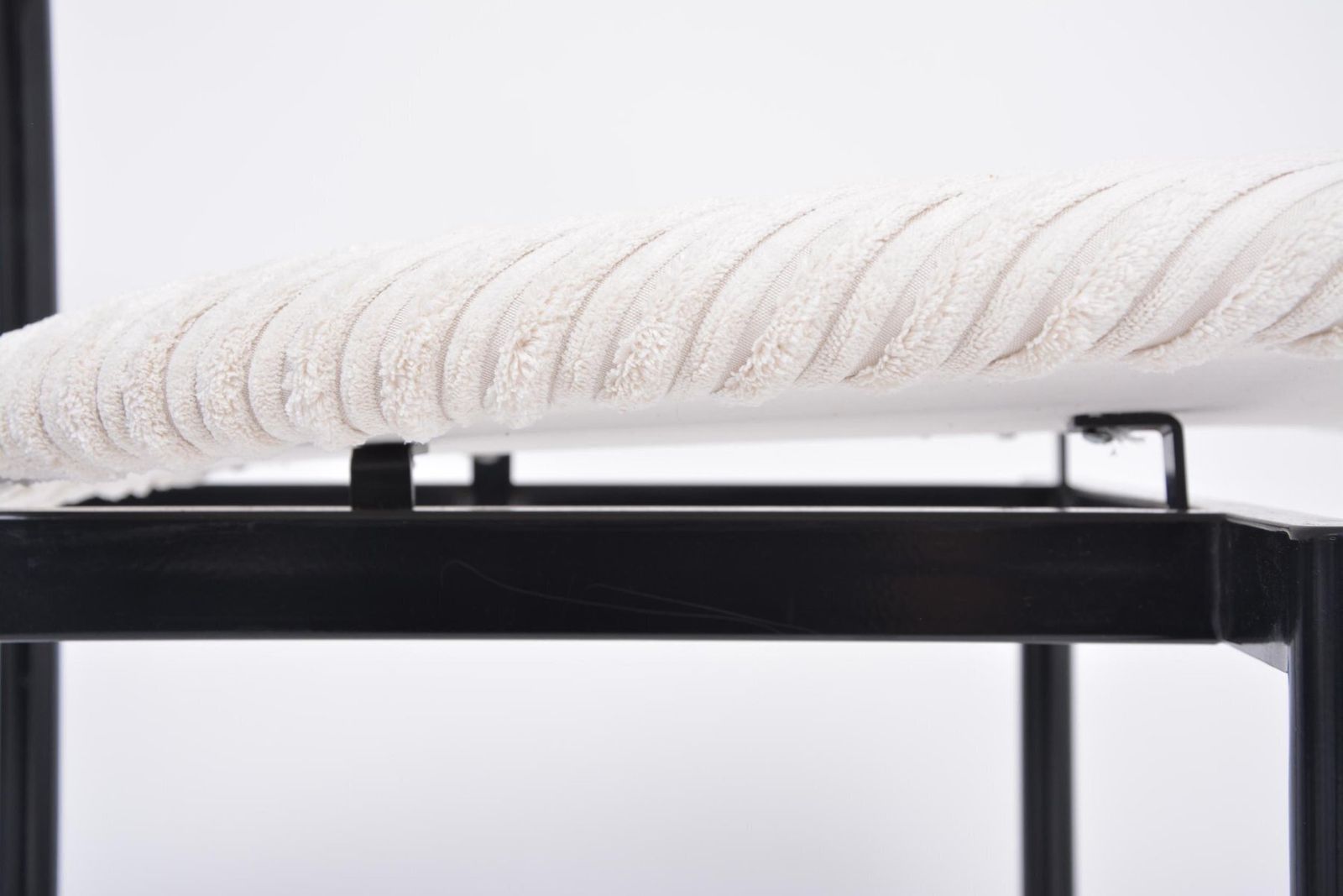 photo buy White Dutch Alpha Chairs By Rudolf Wolf For Meander, 1960s, Set Of 3
