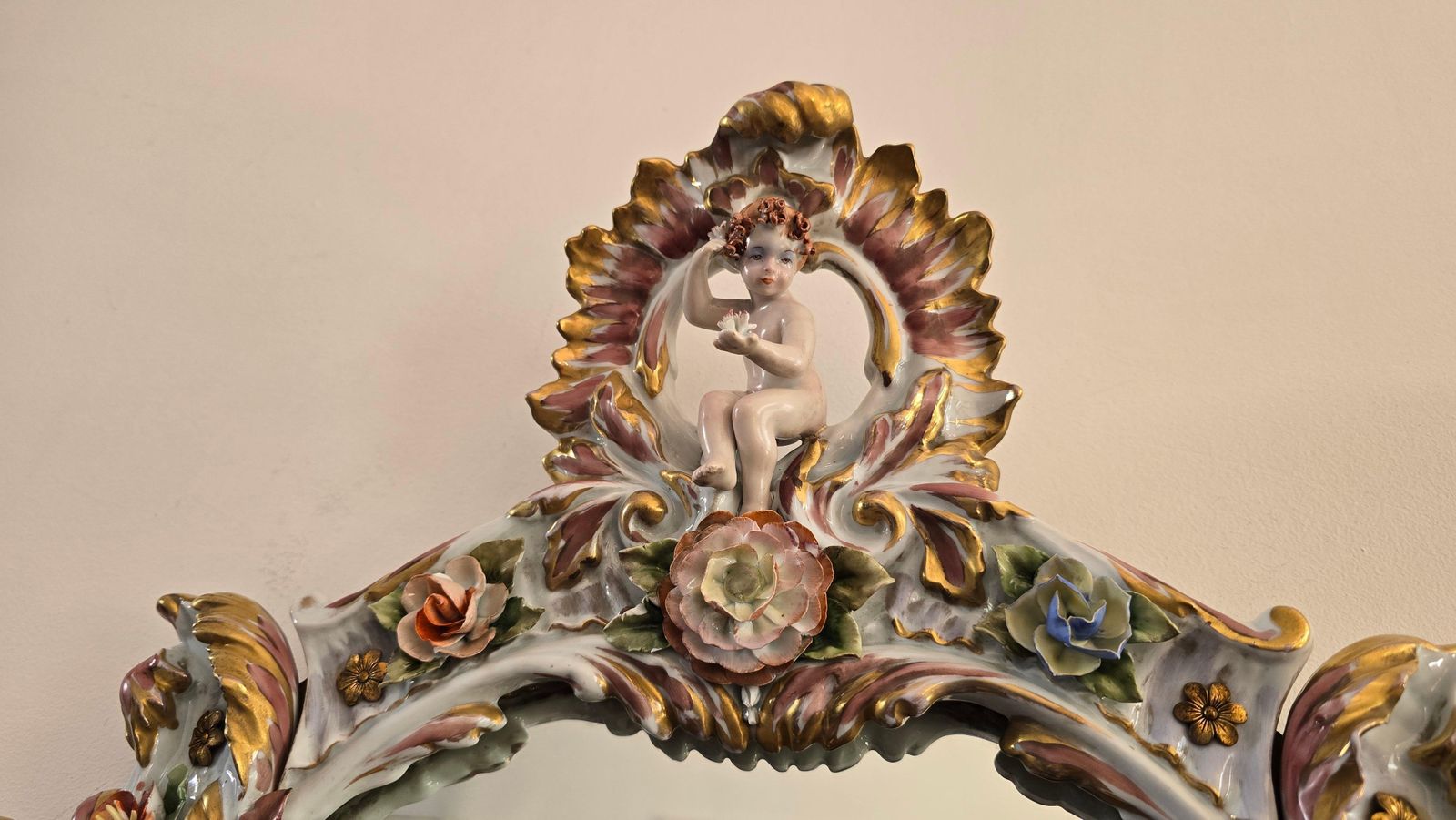 Large Italian Capodimonte Porcelain Hollywood Regency Mirror With Cherubs photo vinterior