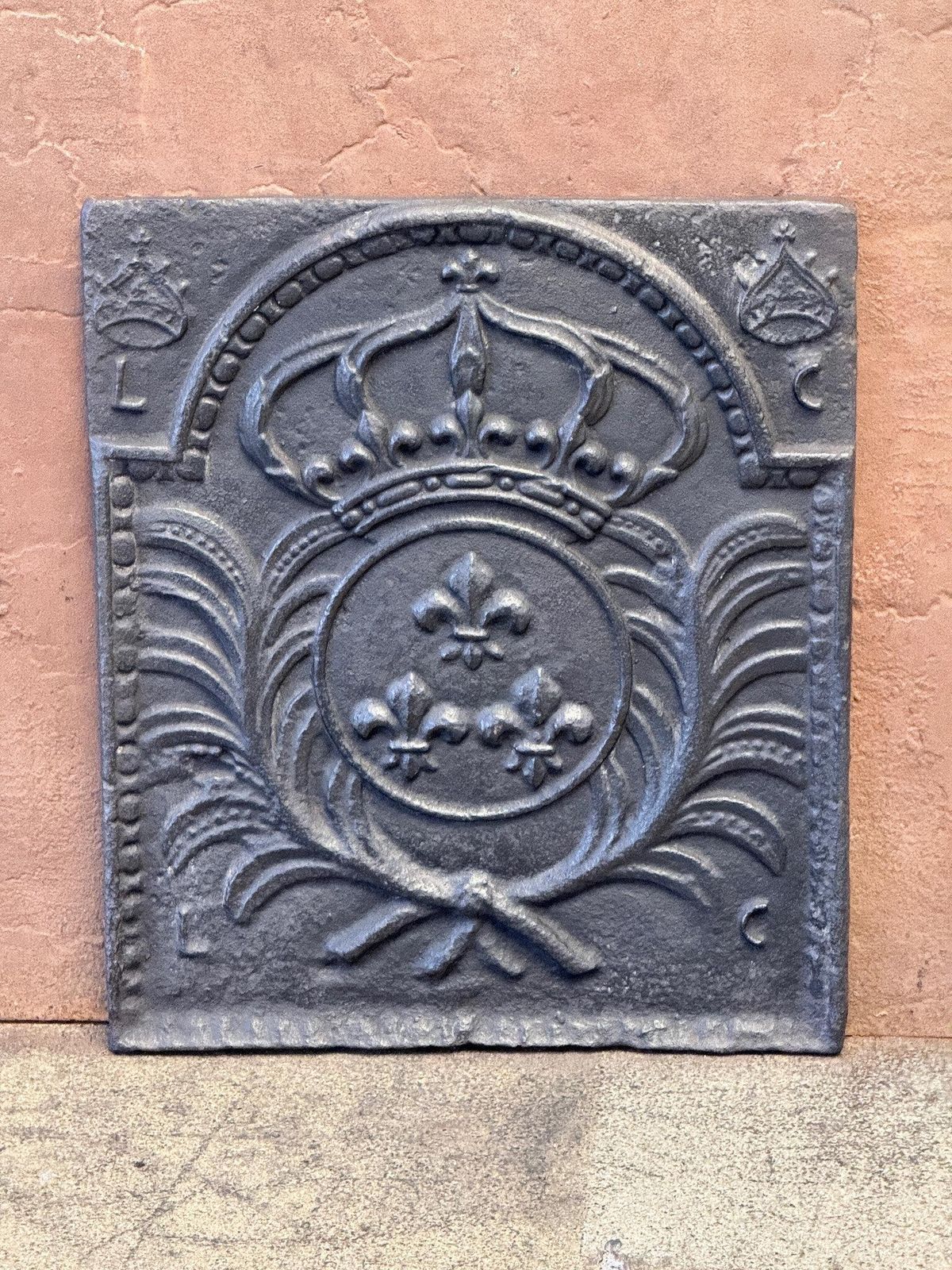 Antique French Louis XV Period 'Arms Of France' Fireback / Backsplash photo for sale