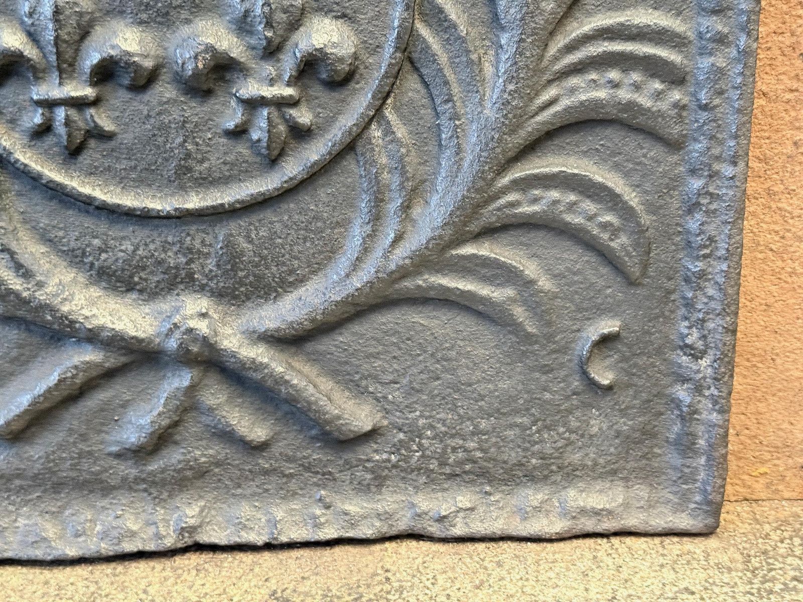 photo for sale Antique French Louis XV Period 'Arms Of France' Fireback / Backsplash