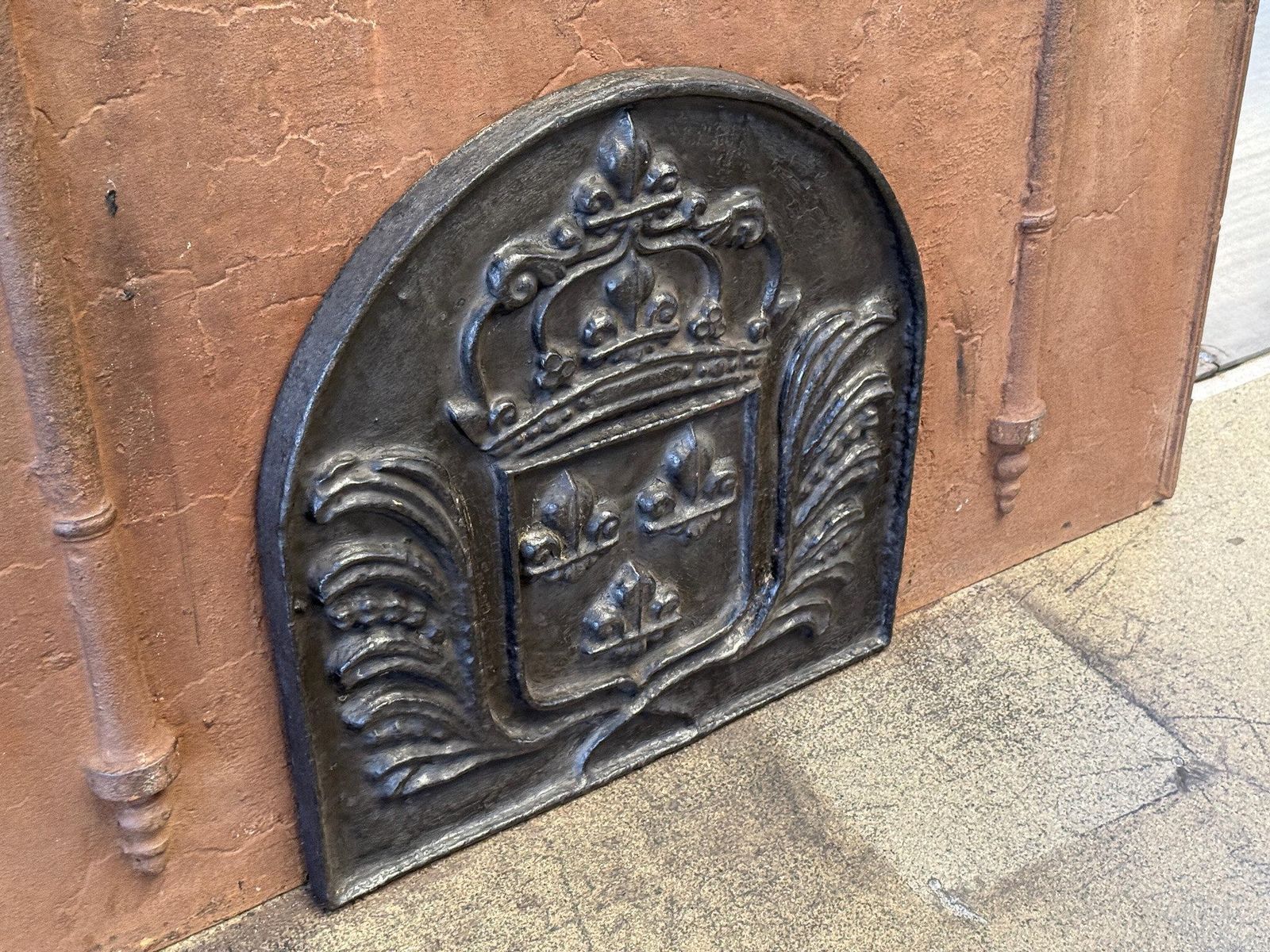 French Louis XV Style 'Arms Of France' Fireback / Backsplash, 20th Century photo vintage