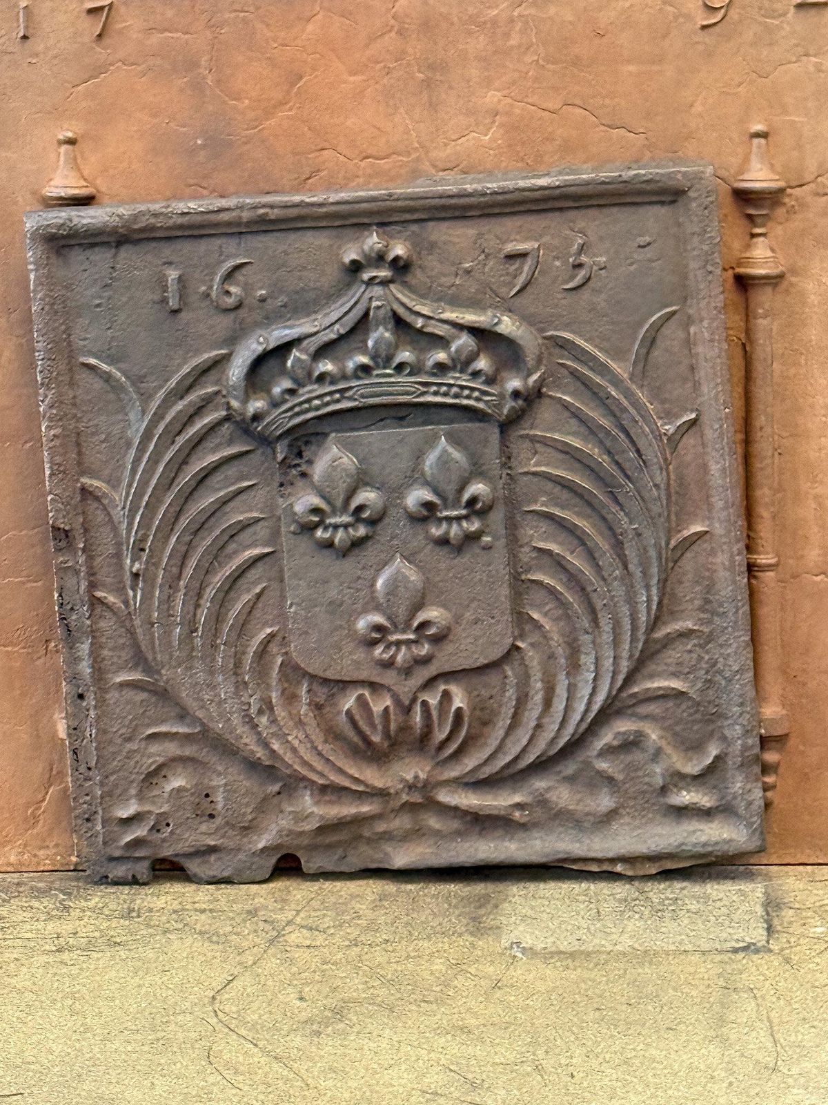 French Louis XIV 'Arms Of France' Fireback / Backsplash, 17th Century photo for sale