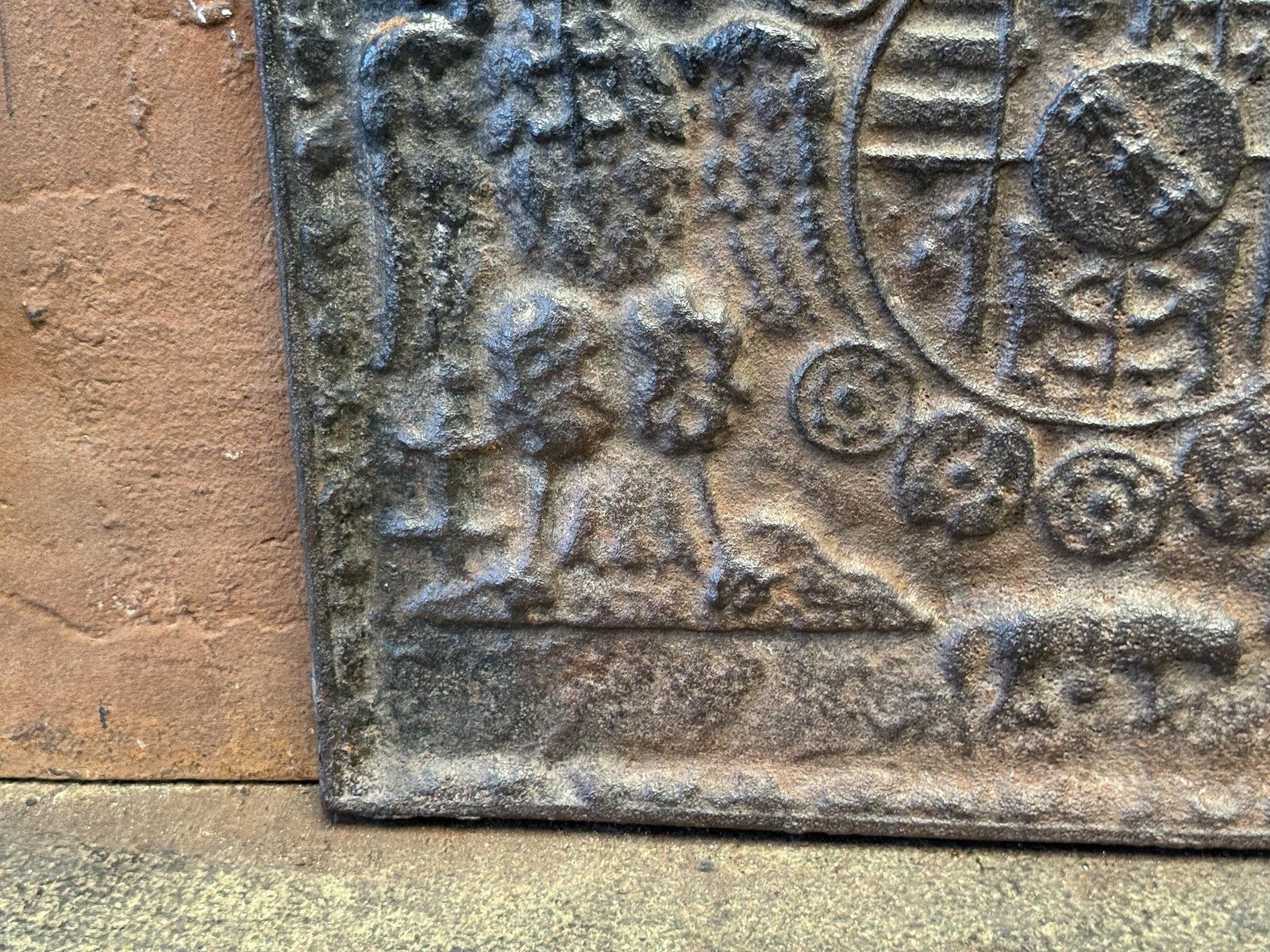 photo vinterior 20th Century 'Arms Of Loraine' Fireback / Backsplash, Louis XIV Style