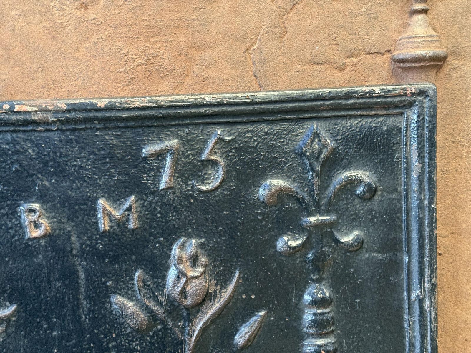 1127.0 18th Century French 'Pillars With Decoration' Fireback / Backsplash photo