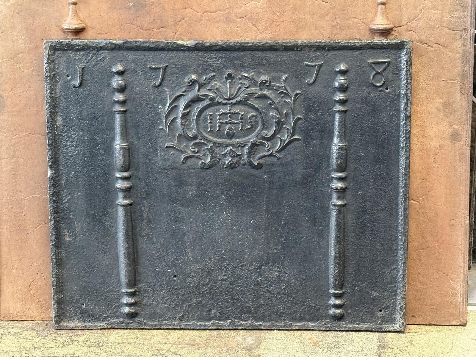 18th Century French Fireback / Backsplash 'Pillars With Medieval Ihs Monogram' photo Home Fixtures