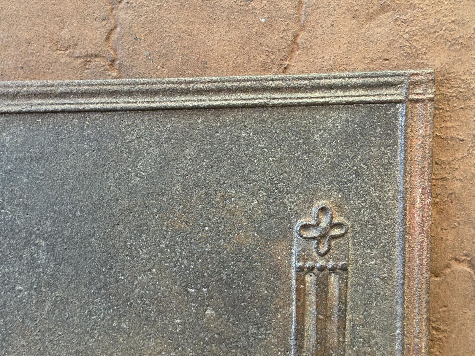 French 'Pillars Of Freedom' Fireback / Backsplash, 18th   19th C., Neoclassical photo vinterior