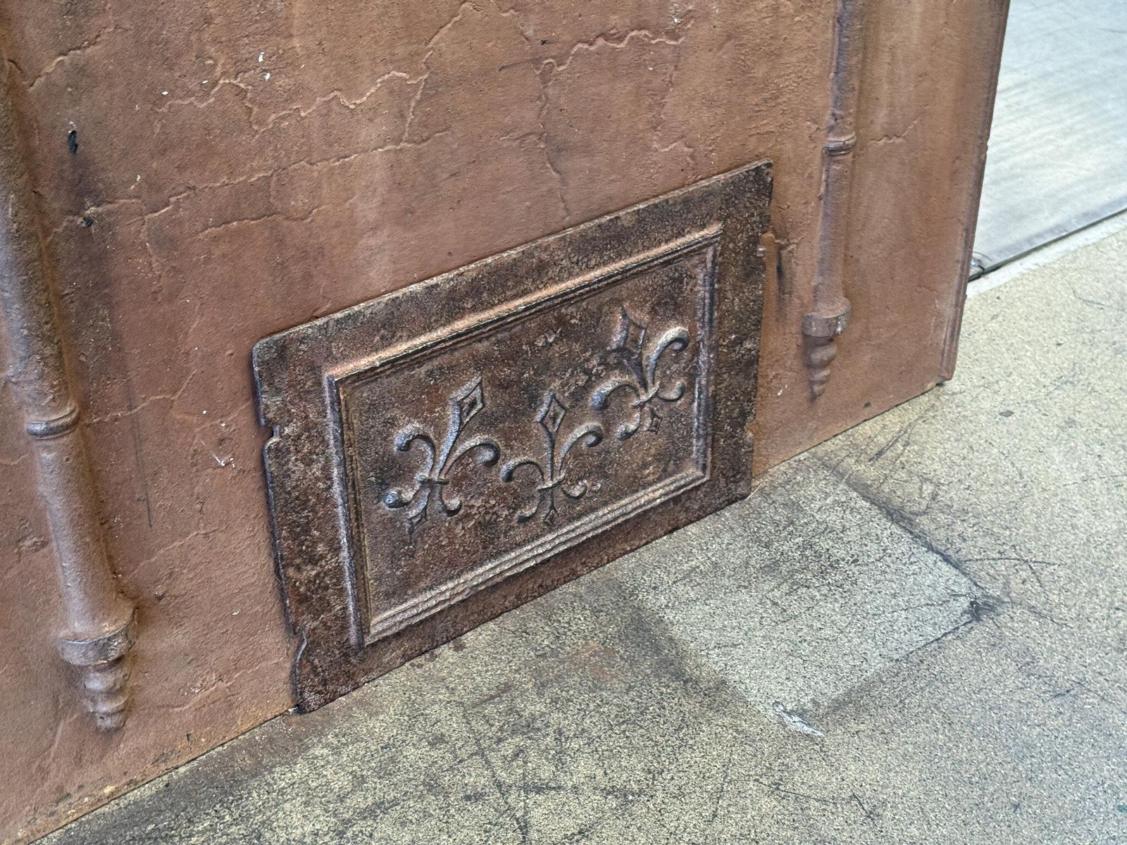 French Louis XV 'Fleur De Lys' Fireback / Backsplash, 18th Century Period photo buy