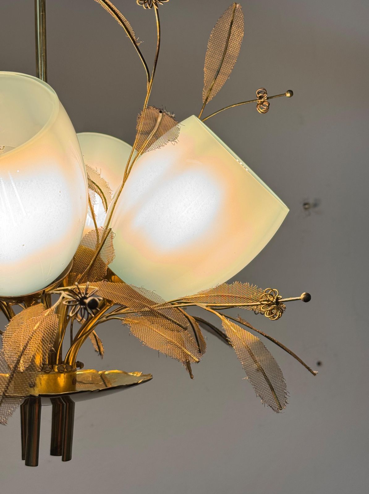 17158.0 Bloemboeket Hanglamp Van Paavo Tynell Voor Taito Oy Met Blauw Glas photo