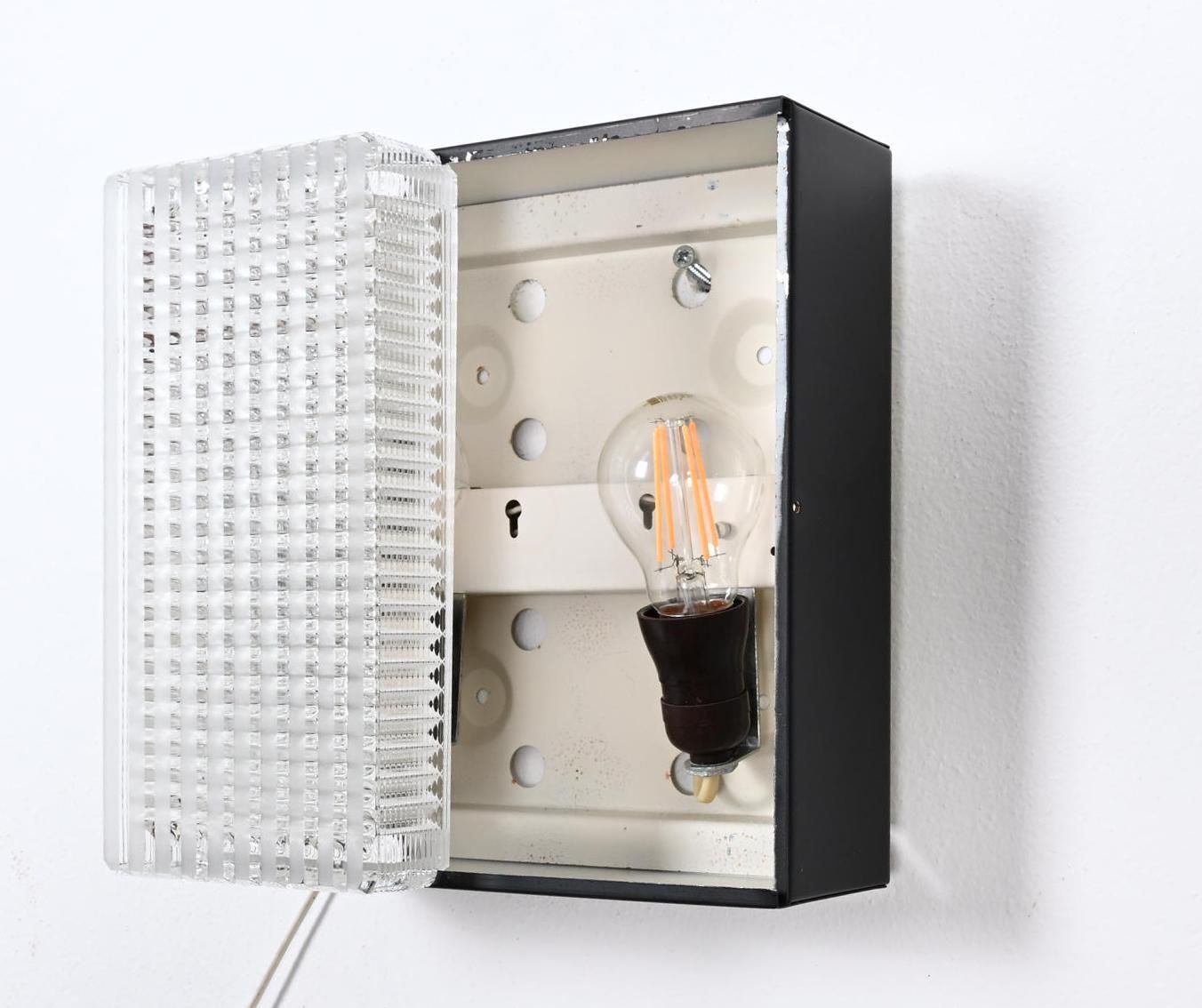 photo for sale Vierkante Wandlamp Of Plafondlamp