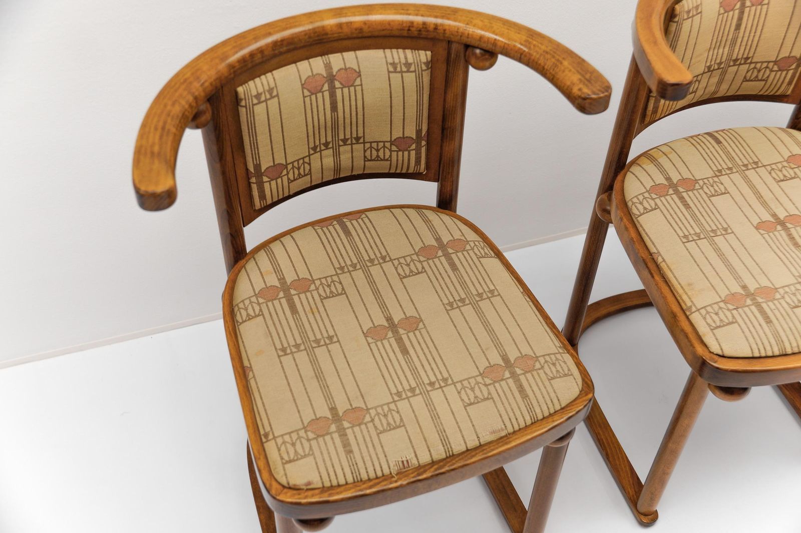 Set Of 4 Bat Chairs By Josef Hoffmann For Wittmann Austria photo vintage