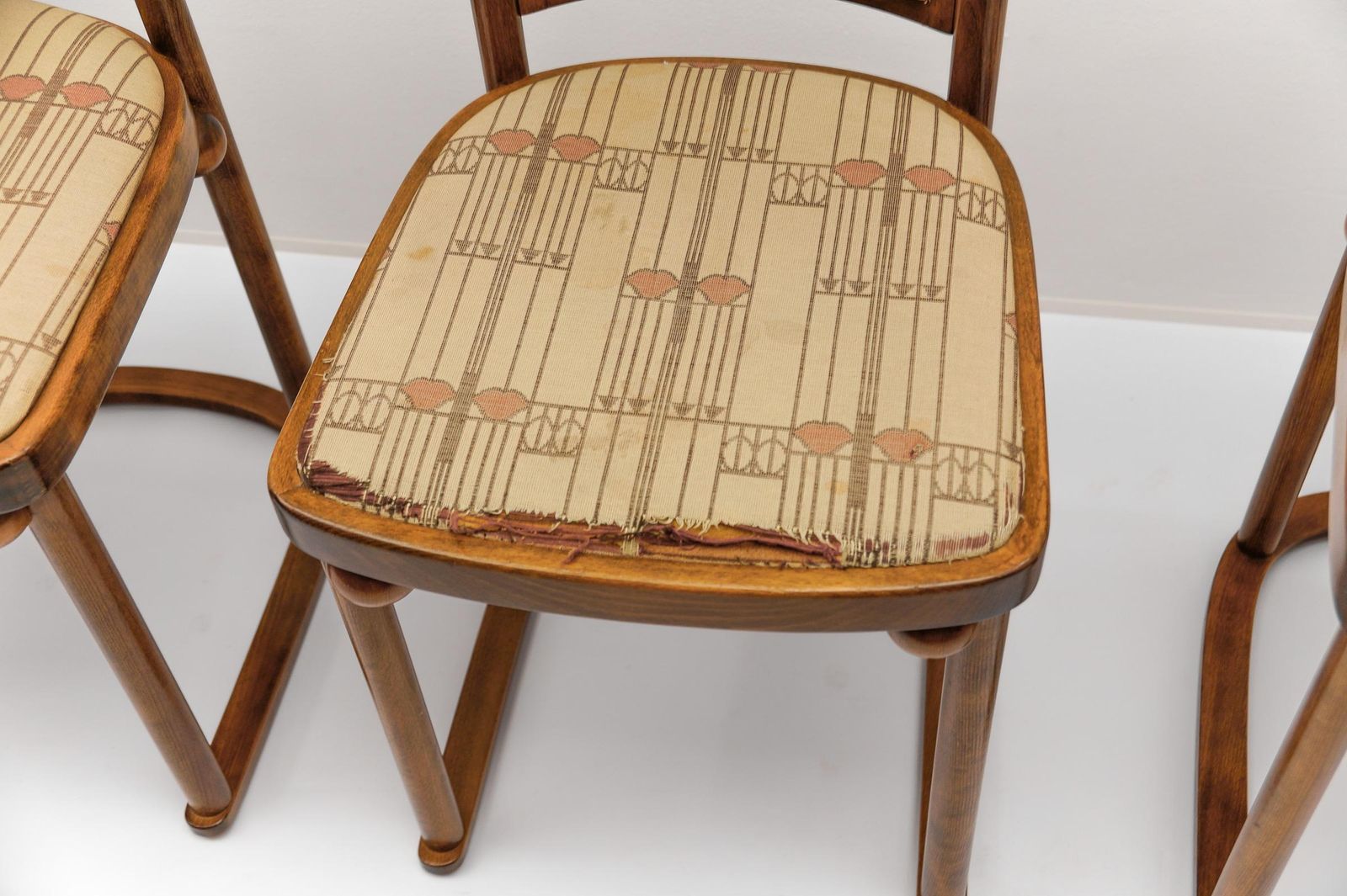Furniture Set Of 4 Bat Chairs By Josef Hoffmann For Wittmann Austria photo