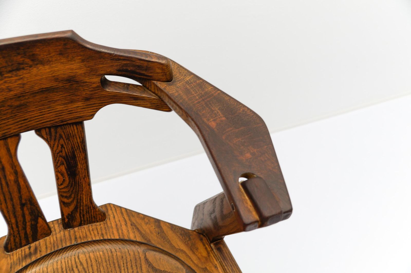 737.0 French Provincial Oak Chair, 1960s Mid Century Modern photo