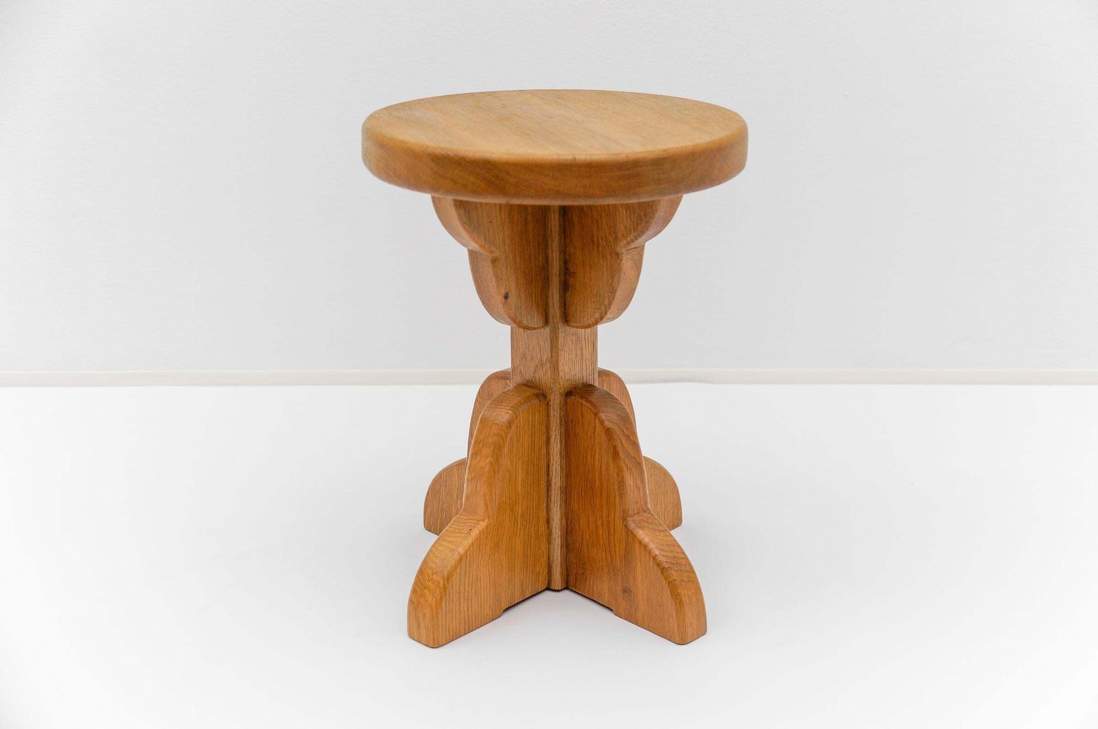 Pair Of French Mid Century Modern Oak Stools, 1960s photo vintage
