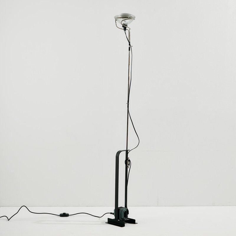 Toio Floor Lamp By Achille & Pier Giacomo Castiglioni For Flos photo for sale