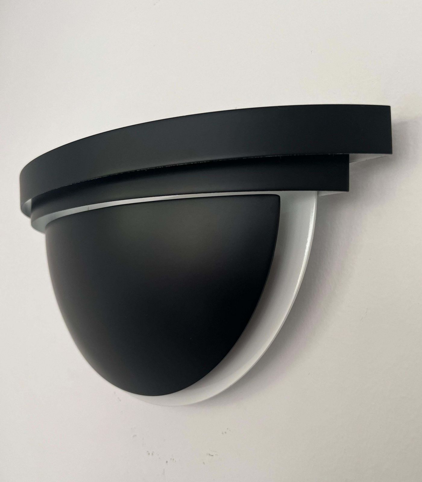 Postmodern Black Metal Pair Of Spanish Wall Sconces By Estiluz, Barcelona, 1980s photo vinterior