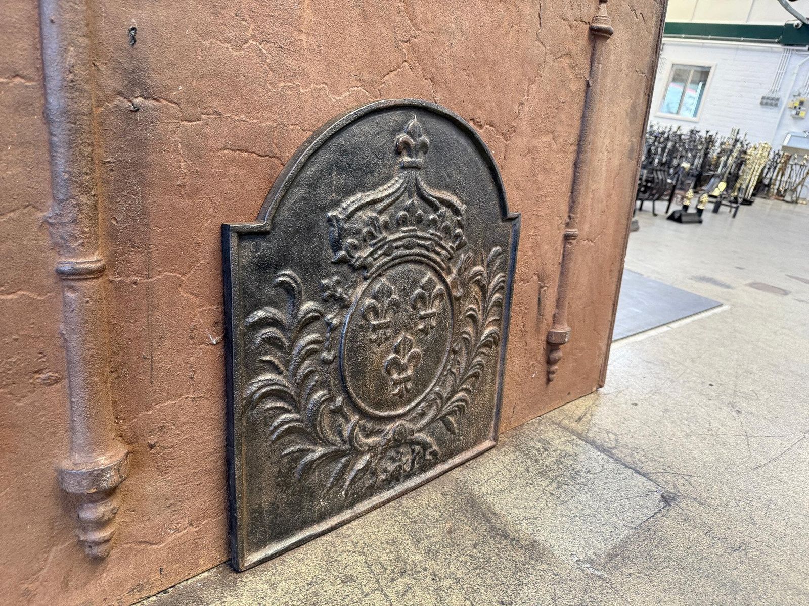 412.0 French Louis XV Style 'Arms Of France' Fireback / Backsplash photo