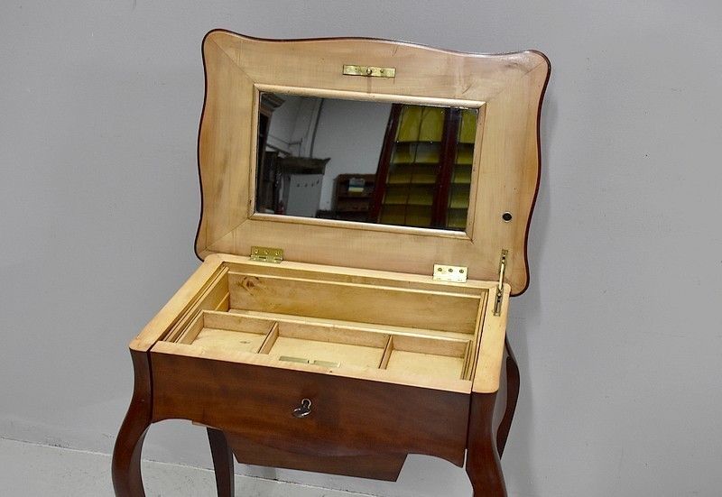 Small Napoléon III Table 19th Century photo Furniture