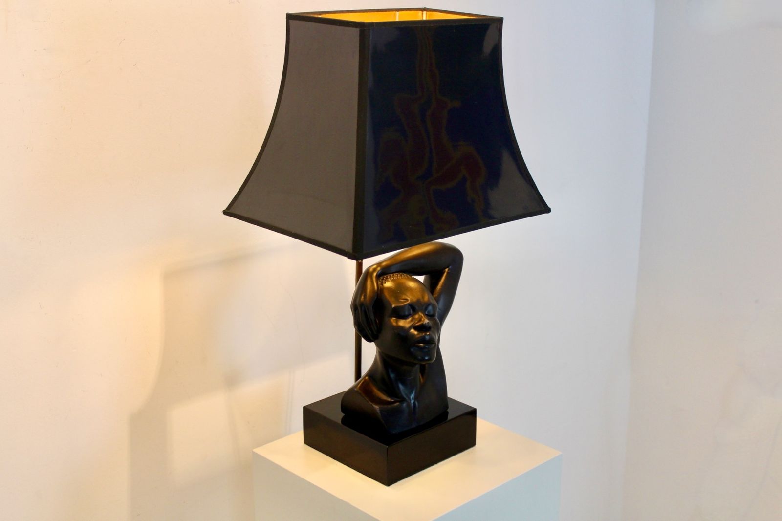 photo for sale Sculptural Art Deco–Style Table Lamp By Deknudt, Belgium