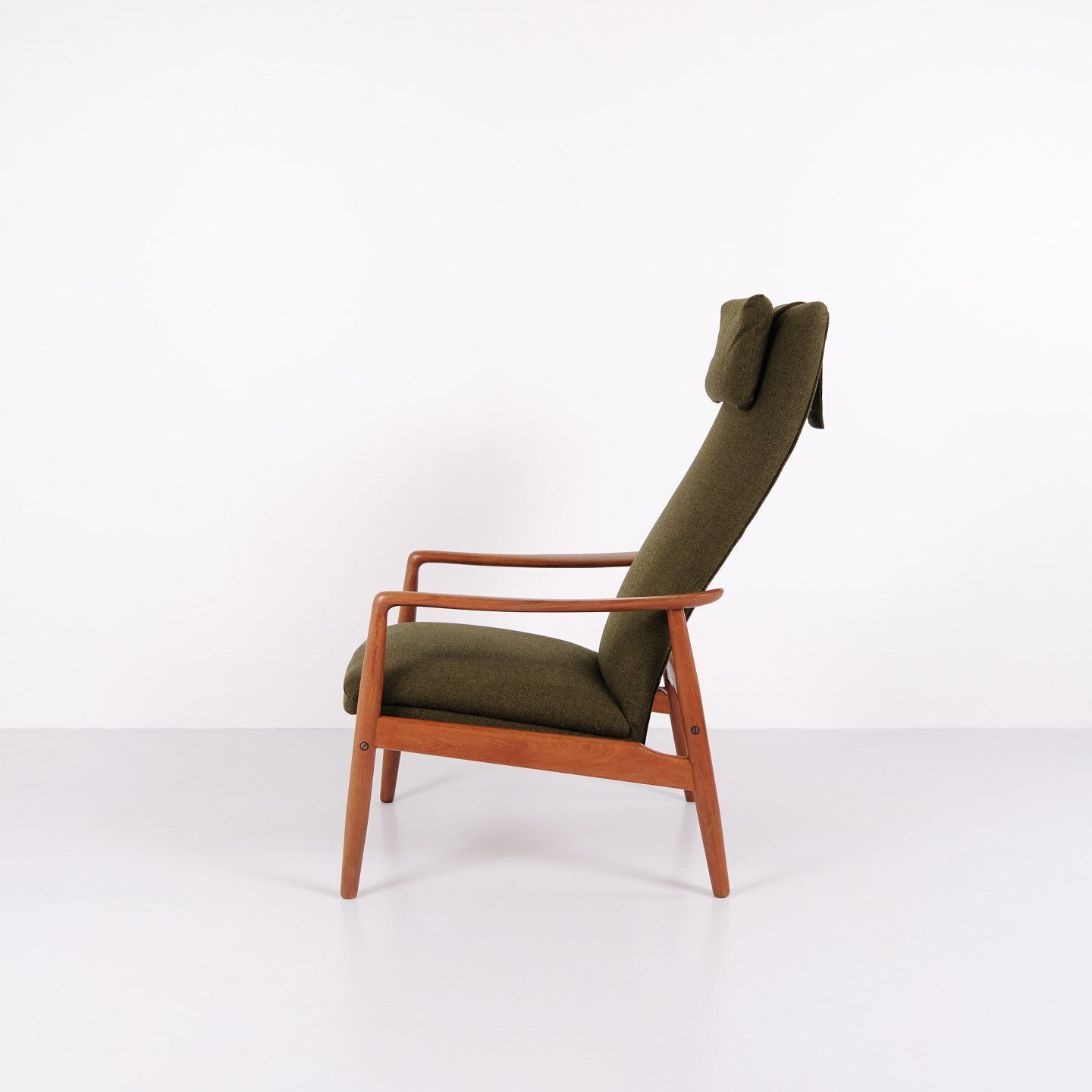 A Pair Of Lounge Chairs With Stool   Teak   Green Fabric   Alf Svensson   Fritz Hansen   1960s photo Furniture