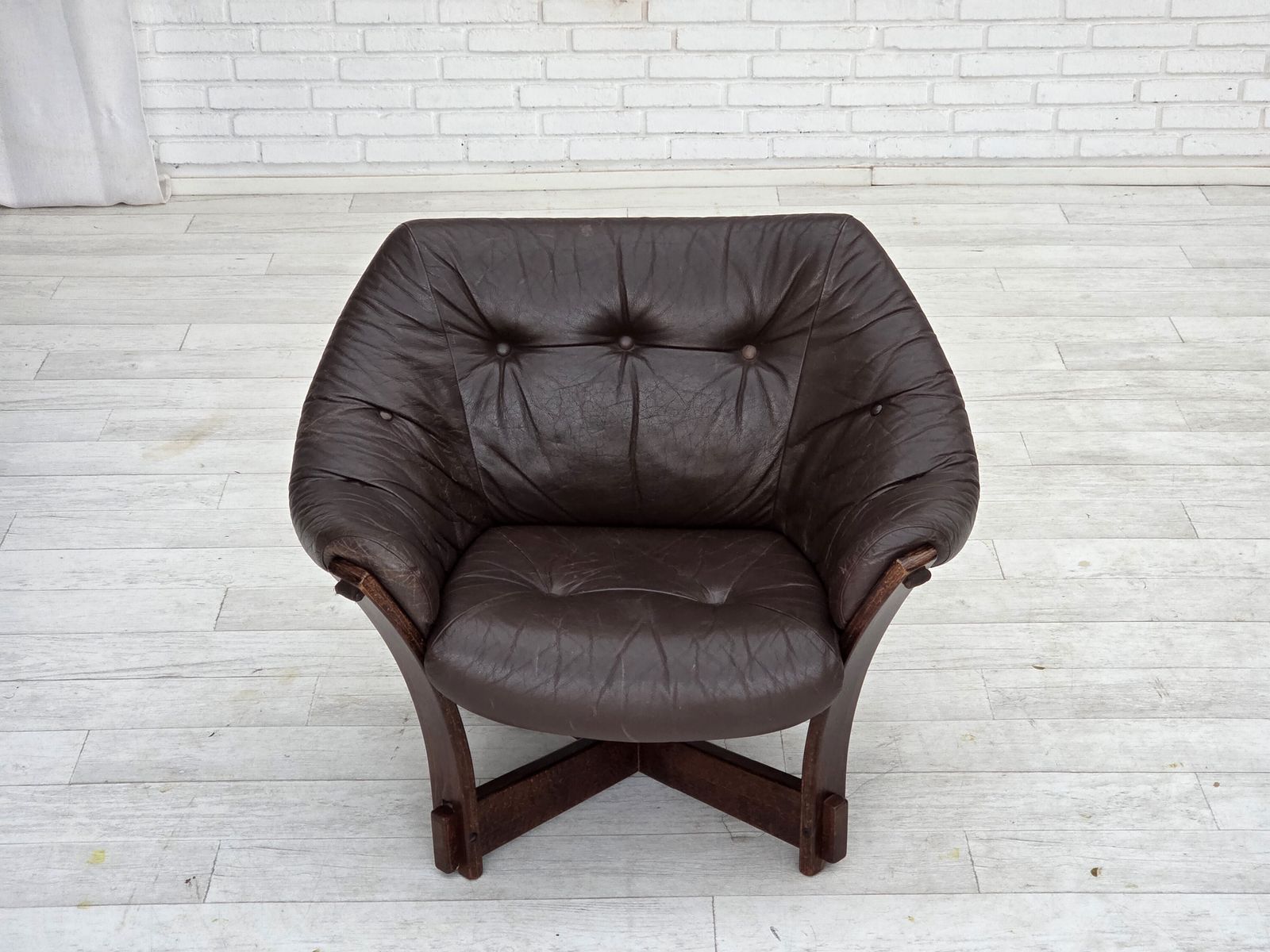 1970s, Scandinavian Lounge Chair, Furniture Leather, Oak Wood. photo furniture