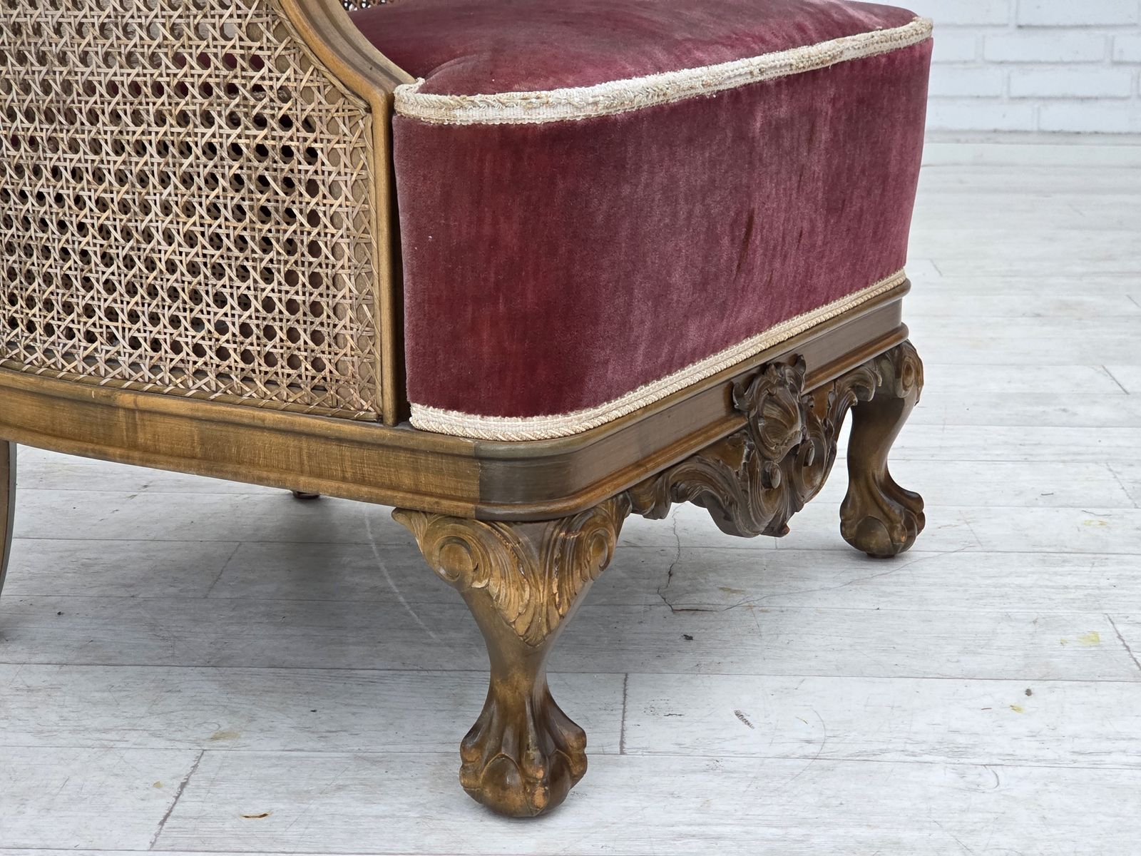 1940s, Danish Armchair, Woven Wool, Velour, Furniture Mesh, Carved Oak Wood. photo vinterior