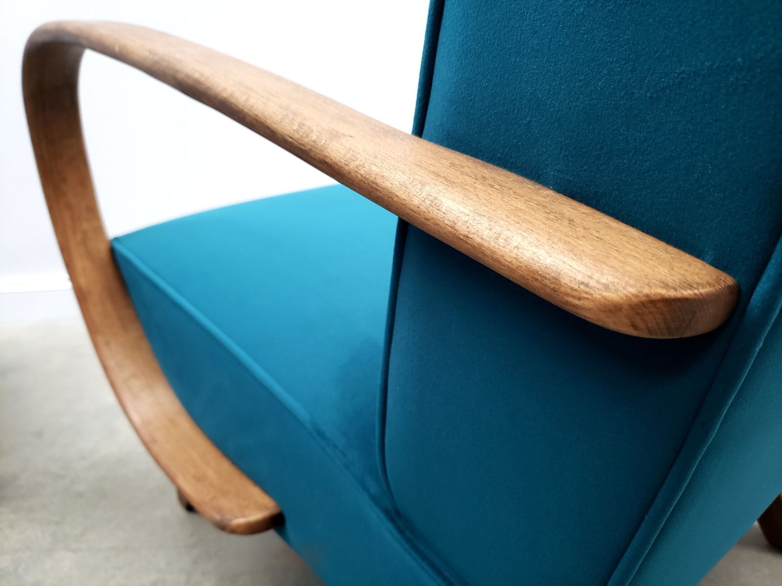 1930 Jindrich Halabala Bentwood Armchairs, Luxury Teal Velvet photo furniture