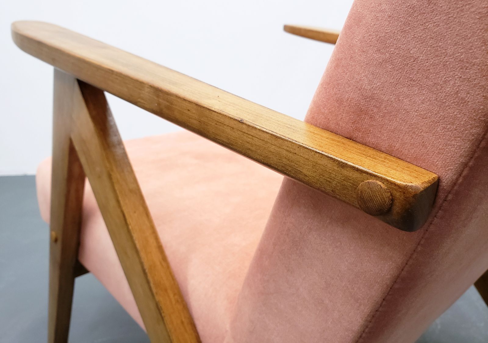 photo furniture One Left   1960 Mid Century Easy Chair Model B 310 Var In Pastel Pink Velvet