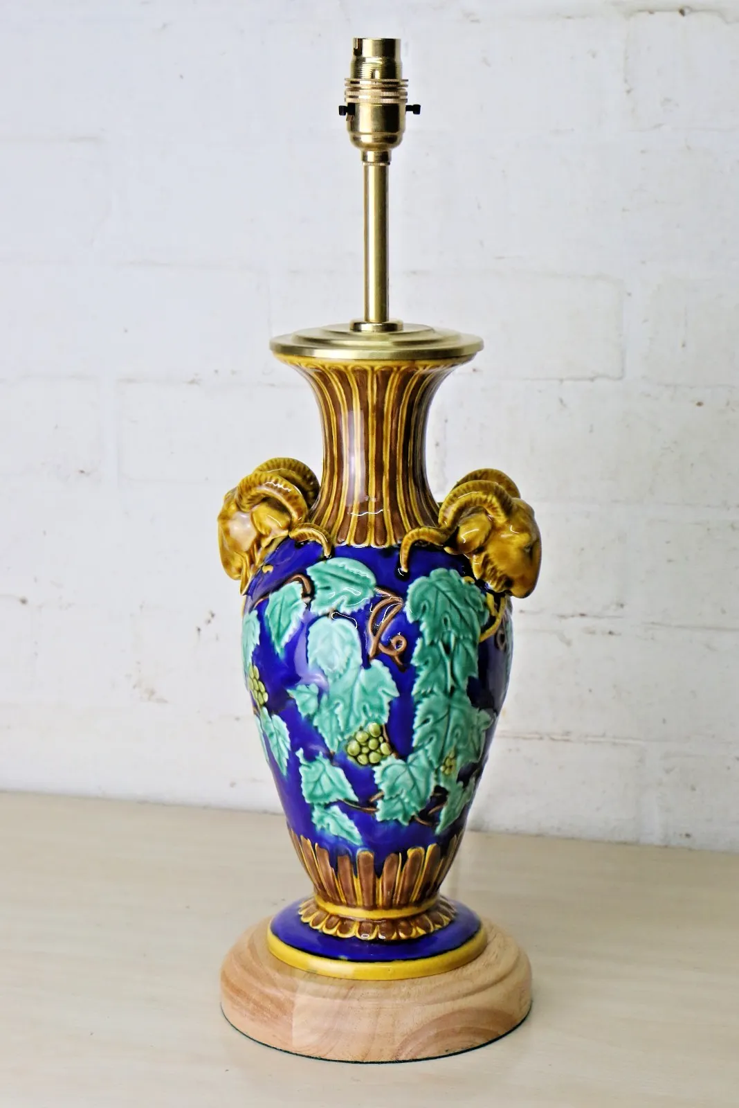 Table Lamp Vintage Majolica European Lamp Decorative Ceramic Lamp Refurbished