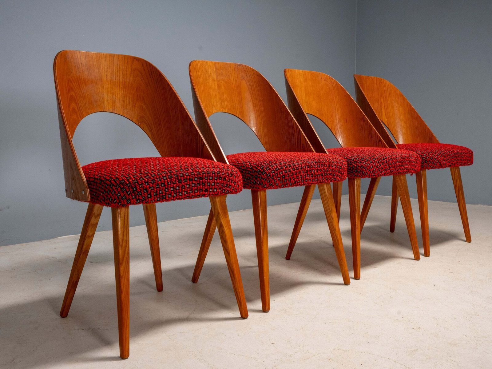Antonín šuman Dining Chairs, Tatra Nábytok, Czechoslovakia 1960s photo 1949.0