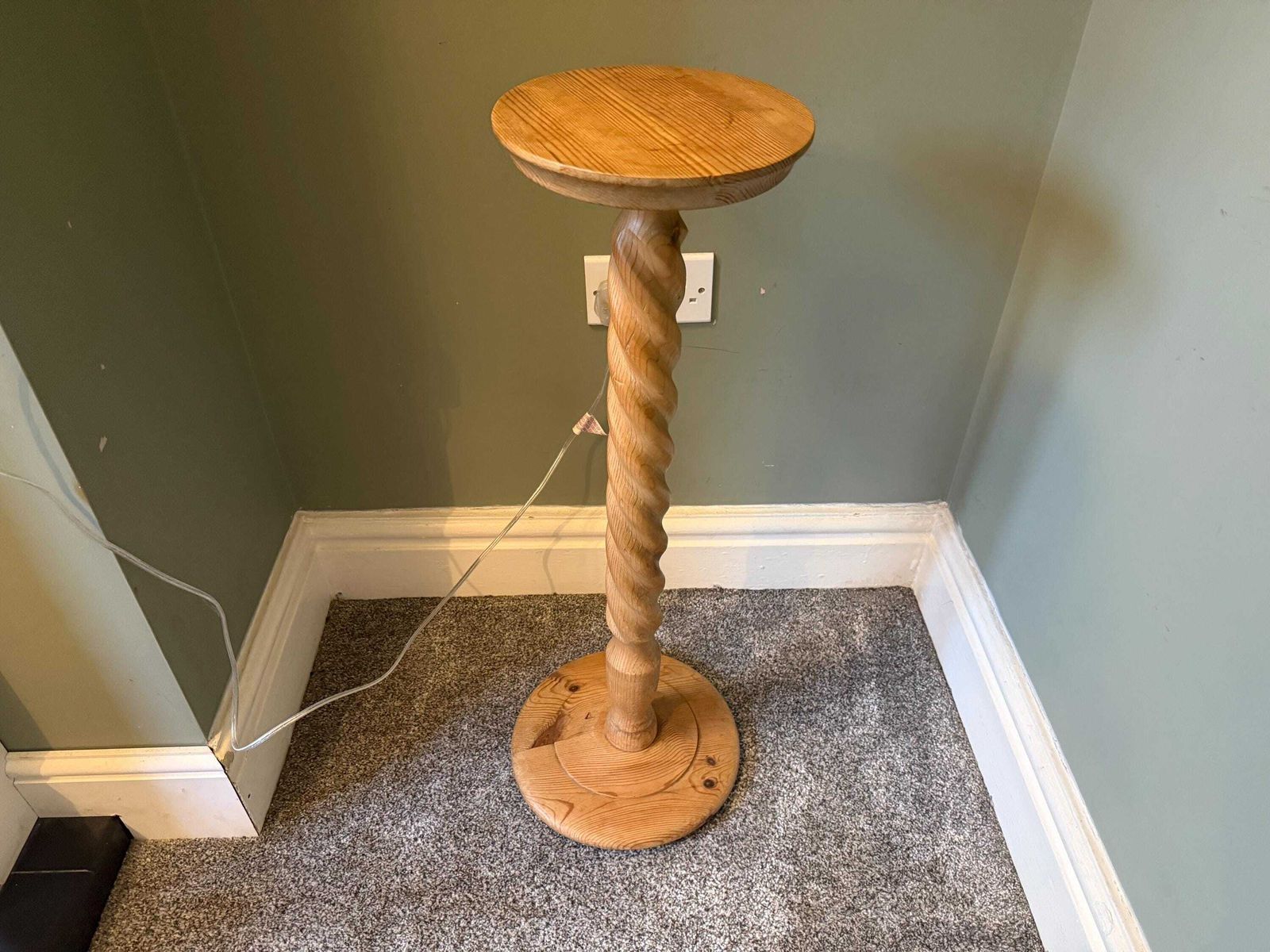 Vintage Solid Wood Plant Stand / Pot Stand / Pedestal Table / Lamp Stand photo furniture