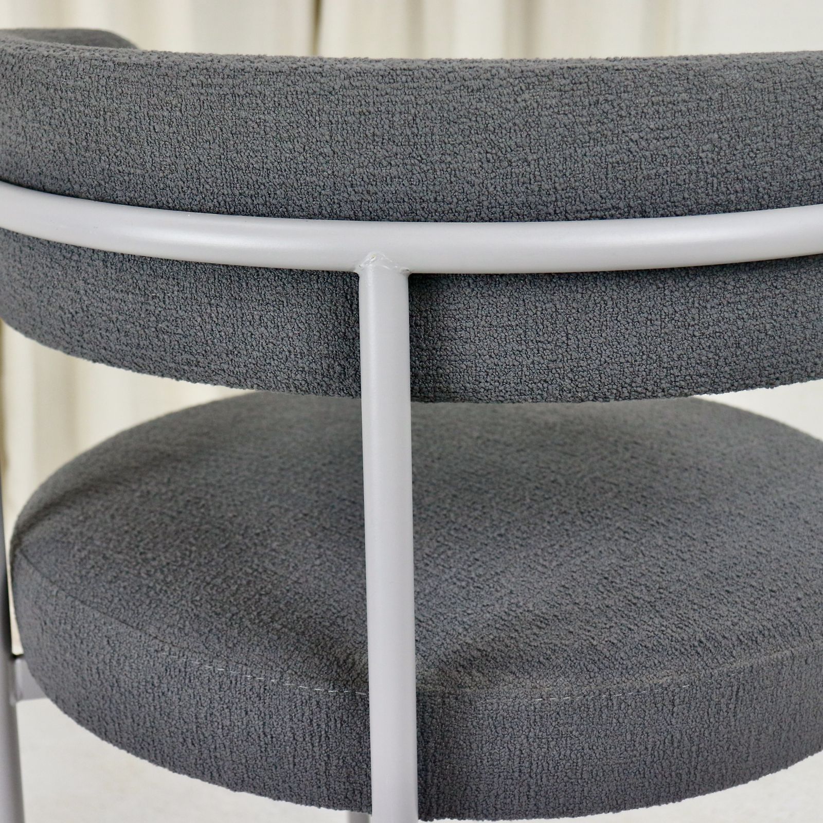 Giotto Chairs By Italian Manufacturer Job's photo vinterior