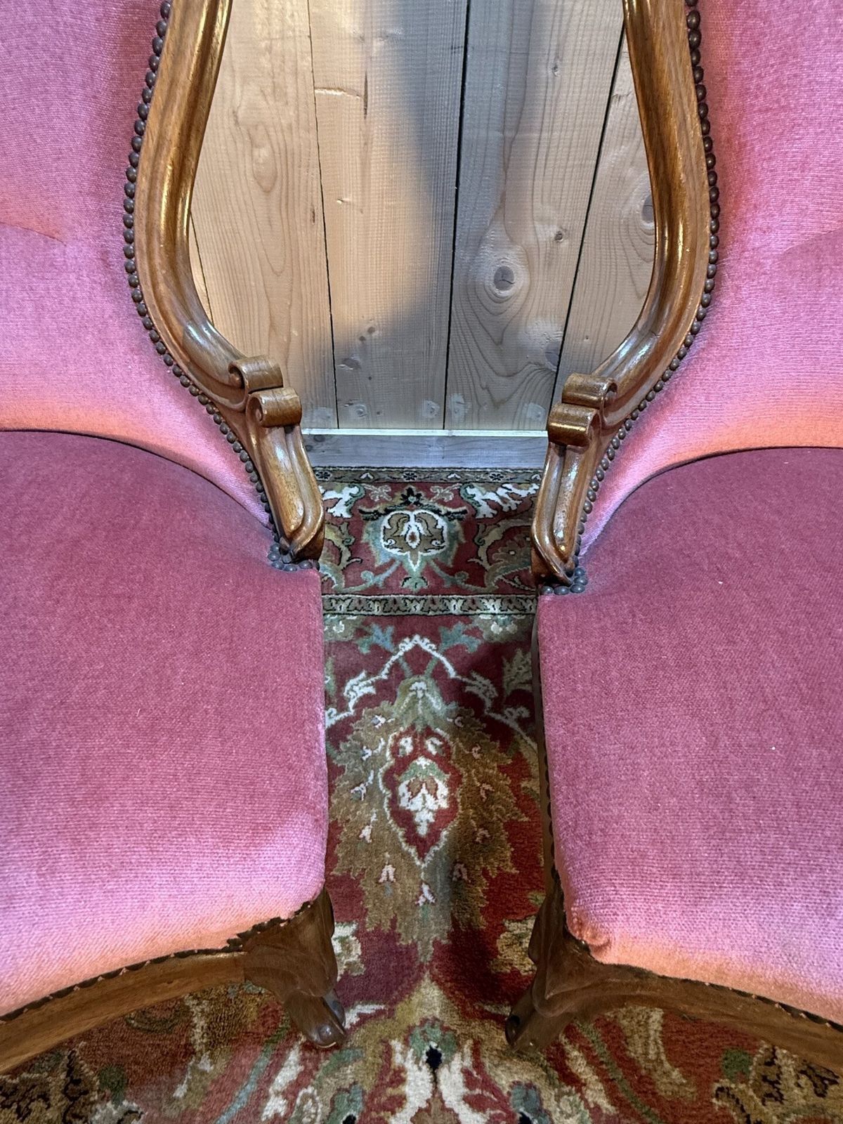 Paire De Chauffeuses Louis Philippe En Noyer Et Velours Rose photo for sale