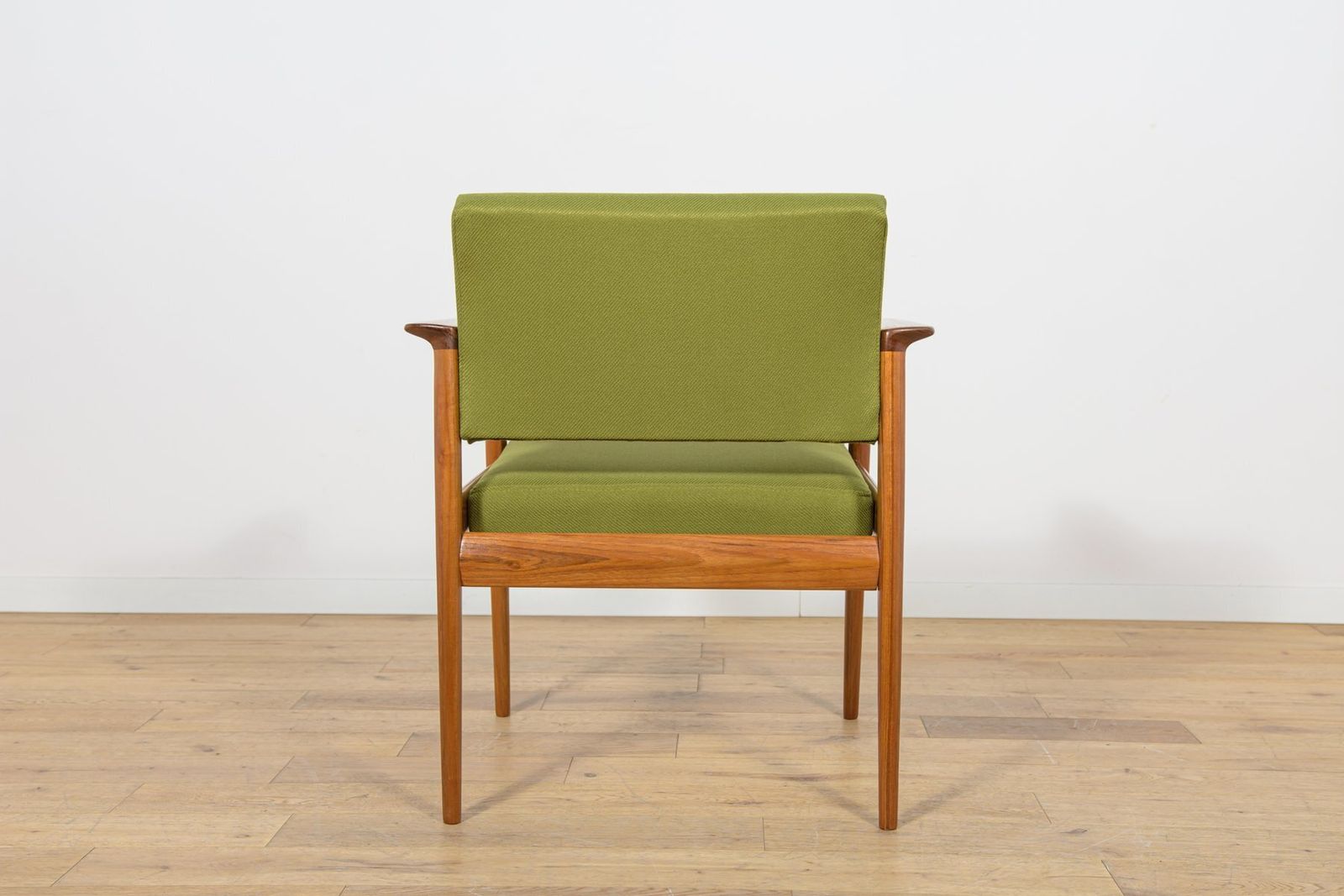 photo furniture Mid Century Modern Danish Armchair, 1960s