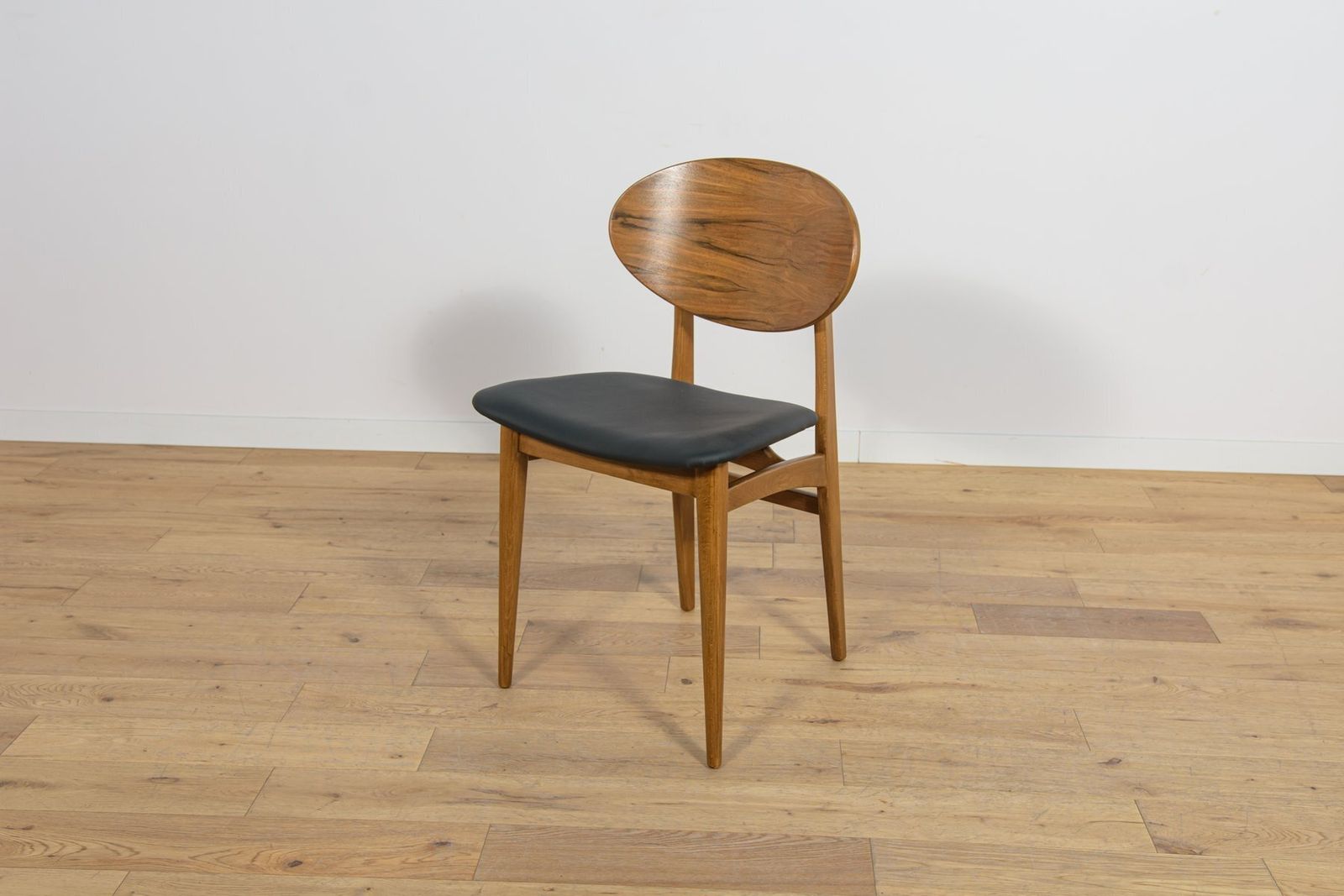 Art Deco Dining Chairs, United Kingdom, 1950s, Set Of 4 photo vinterior