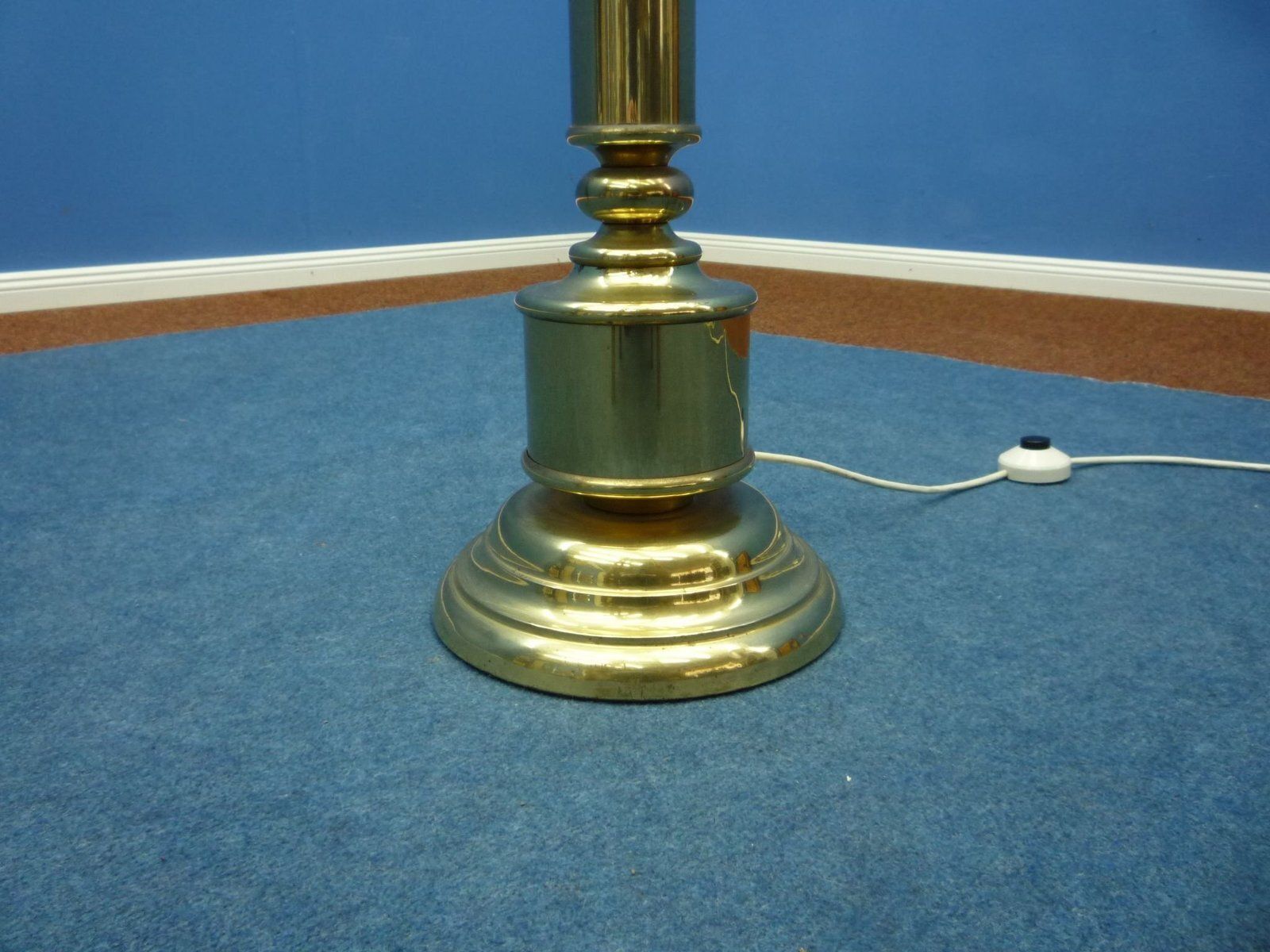 photo furniture Floor Lamp In Brass And Glass By Leclair & Schäfer, 1960s
