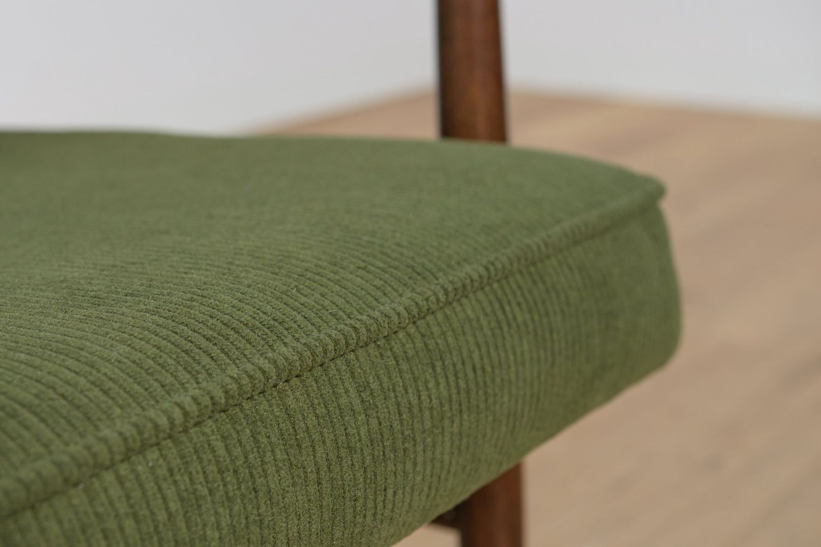 photo vintage Model 300 192 Armchair By Juliusz Kedziorek For Goscinska Furniture Factory, Poland, 1970s
