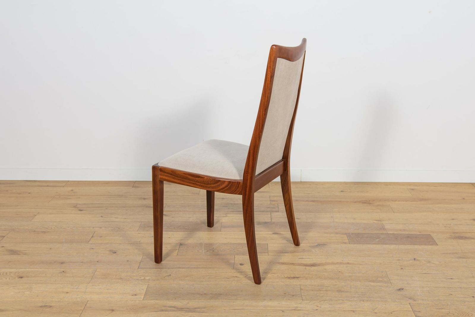 photo for sale Mid Century Teak Dining Chairs By Leslie Dandy For G Plan, United Kingdom, 1960s, Set Of 6