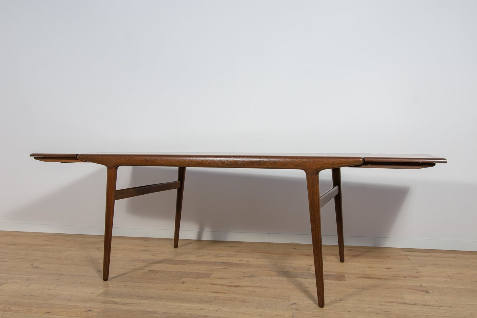 photo buy Mid Century Modern Teak Dining Table By Johannes Andersen For Uldum Mobelfabrik, 1960s