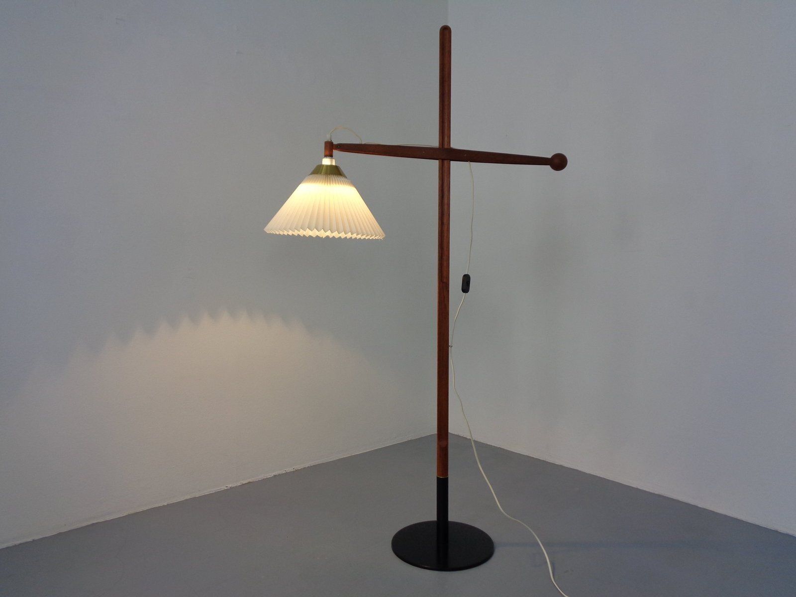 Model 325 Adjustable Floor Lamp In Teak By Vilhelm Wohlert For Le Klint, Denmark, 1950s photo vinterior