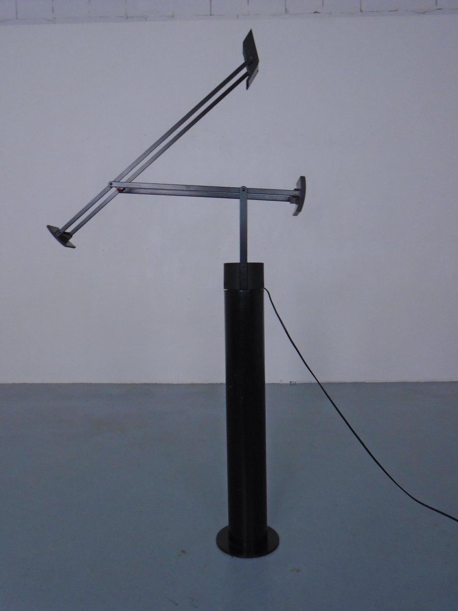 Tizio Floor Lamp By Richard Sapper For Artemide, 1980s photo vintage